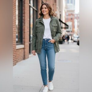 Sincerely Jules Women’s Utility Jacket in Olive! Small!